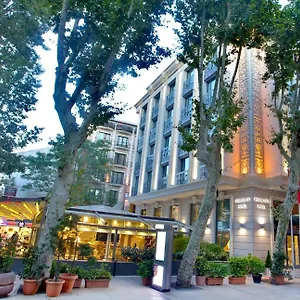Pierre Loti Old City- Special Category Отель